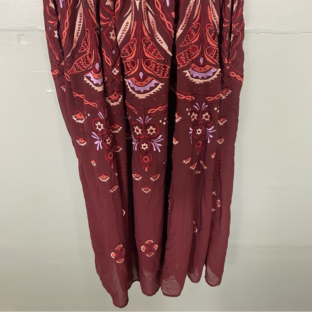 Anthropologie V Neck Deco Midi Dress‎ Embroidered Floral Wine Red Large - Picture 9 of 11